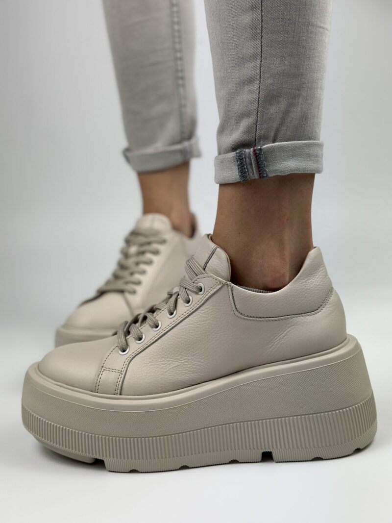 Lekkie i Wygodne Sneakersy Kampa n1000 Skóra Naturalna