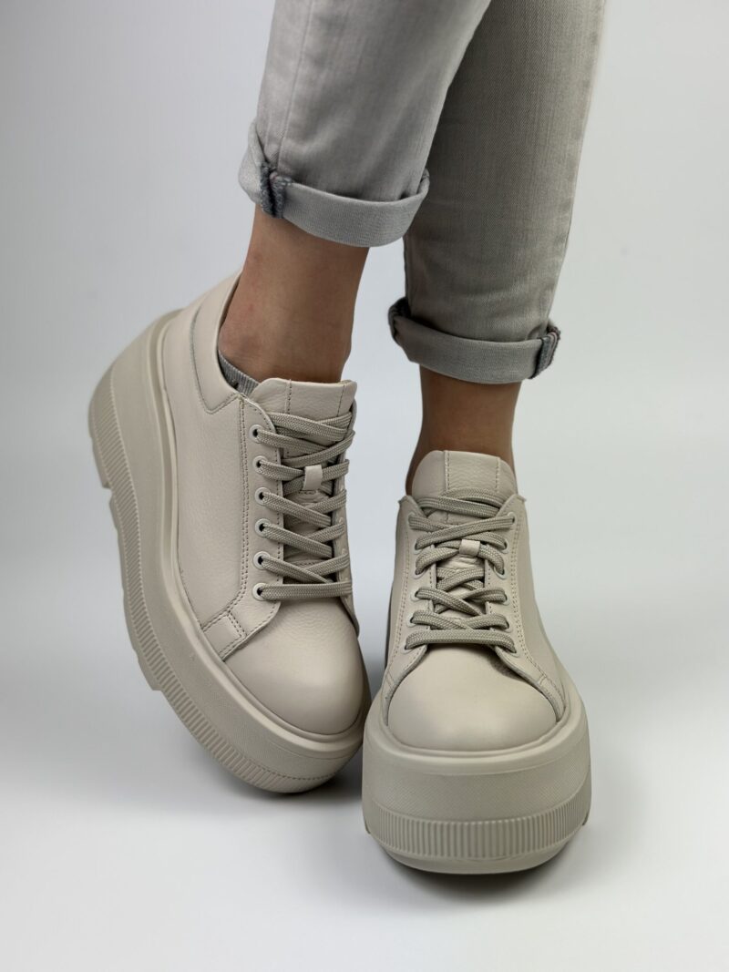 Lekkie i Wygodne Sneakersy Kampa n1000 Skóra Naturalna