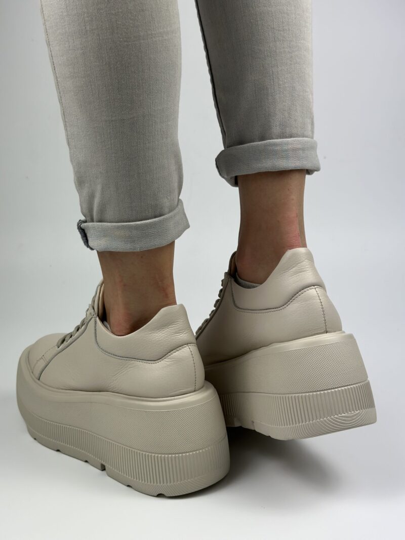 Lekkie i Wygodne Sneakersy Kampa n1000 Skóra Naturalna