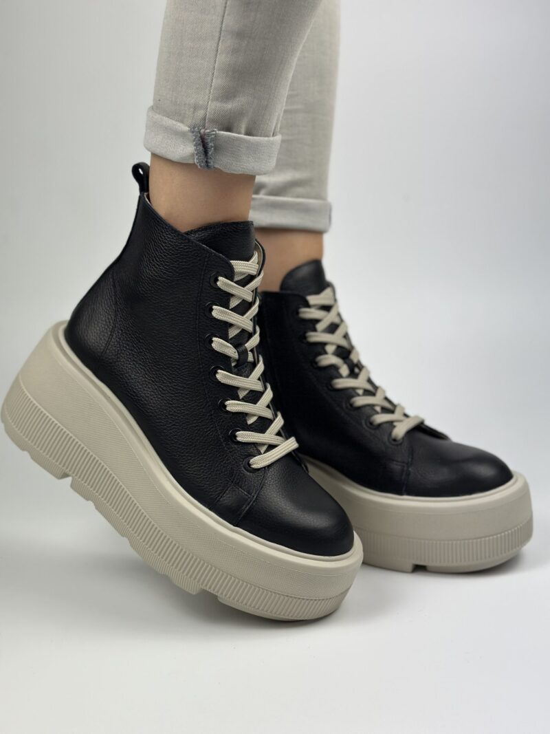 Sneakersy Na Wygodnej Podeszwie Kampa 1003 Skóra Naturalna